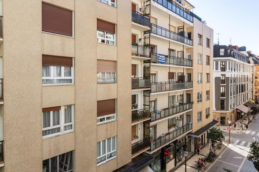 Terraza Playa Y Calle Peatonal Ess03377 ซานเซบาสเตียน ภายนอก รูปภาพ